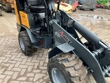 GIANT D 263 SW X-TRA front loader