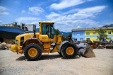 VOLVO L90H front loader