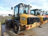 CATERPILLAR 906M front loader