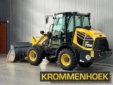 KOMATSU WA70M-8E0 front loader