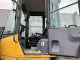 KOMATSU WA250PT-5 front loader