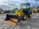 KOMATSU WA80M-7 front loader