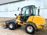 VOLVO L25B front loader