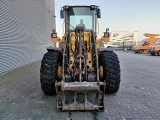 VOLVO L 90 E front loader