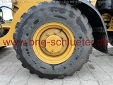 CATERPILLAR 906M front loader