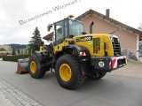 KOMATSU WA200-7 front loader