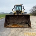 KOMATSU WA400-5 front loader