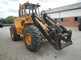 VOLVO L 90 front loader