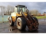 VOLVO L 120 front loader