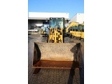 CATERPILLAR 906M front loader