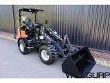 GIANT G2500 X-tra HD front loader