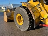 CATERPILLAR 966M front loader