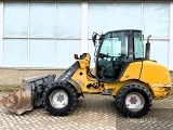 VOLVO L25B front loader