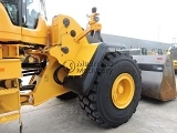 VOLVO L180H front loader