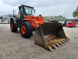 HITACHI ZW250-5B front loader