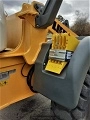 LIEBHERR L 524 front loader