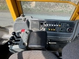 VOLVO L 90 E front loader