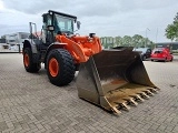 HITACHI ZW250-5B front loader