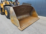 VOLVO L180G front loader