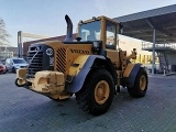 VOLVO L 90 E front loader