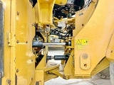 CATERPILLAR 962M front loader