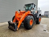 HITACHI ZW 220-5 front loader