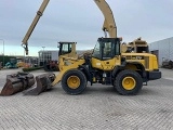 KOMATSU WA270-7 front loader