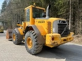 VOLVO L 90 E front loader