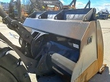 VOLVO L180H front loader