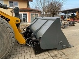 LIEBHERR L 550 front loader