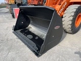 HITACHI ZW 180 front loader