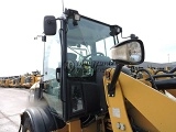 CATERPILLAR 907H front loader