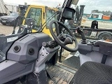 BOBCAT L85 front loader