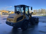 LIEBHERR L 506 Compact front loader