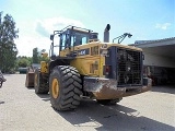 KOMATSU WA500-6 front loader