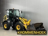 KOMATSU WA80M-8E0 front loader