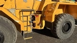 LIEBHERR L 551 front loader