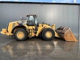 CATERPILLAR 982M front loader