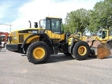 KOMATSU WA380-7 front loader