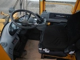 VOLVO L 90 E front loader