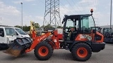 KUBOTA R090 front loader