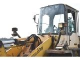 KOMATSU WA 270-3 front loader