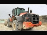 HITACHI ZW220-6 front loader