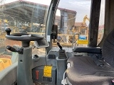 LIEBHERR L 550 front loader