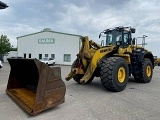 KOMATSU WA500-7 front loader