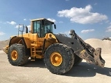 VOLVO L220F front loader