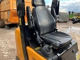 GIANT D 263 SW X-TRA front loader