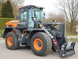 DOOSAN DL280-7 front loader