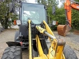 KOMATSU WA70-5 front loader