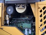 VOLVO L 90 E front loader